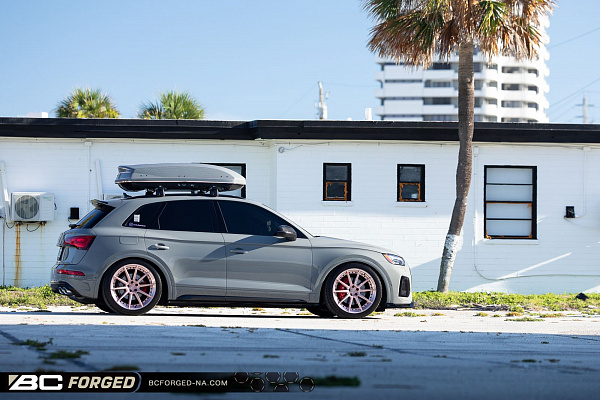 Фото дисков BC Forged HCS04 Другой цвет на Audi Q5 (FY)