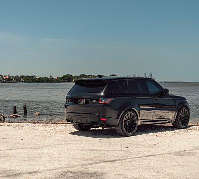Фото дисков Vossen UV-3 на Land Rover Range Rover Sport II