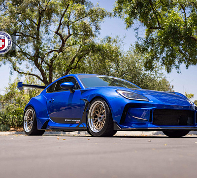 Фото дисков HRE 300 на Subaru BRZ II