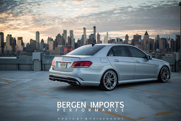 Фото дисков HRE S104 Глянцевый тонированный лак на Mercedes-Benz E-Class (W212, S212, C207)
