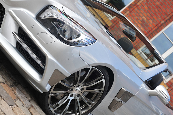 Фото дисков BRABUS Monoblock R Глянцевый графит на Mercedes-Benz SL (R230)