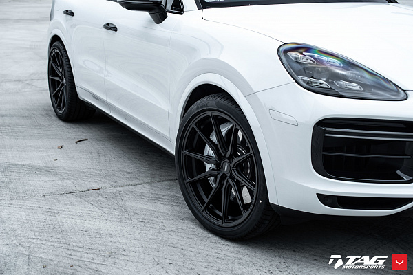 Фото дисков Vossen HF-3 Черный сатин на Porsche Cayenne III
