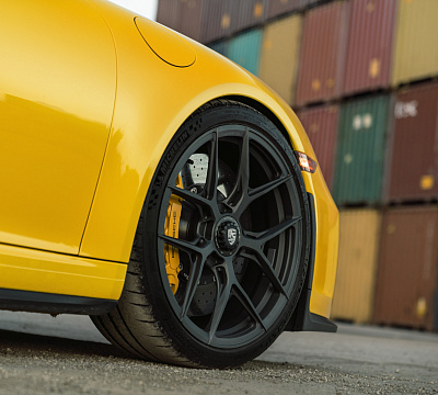 Фото дисков Vossen S21-01 на Porsche 911 VII