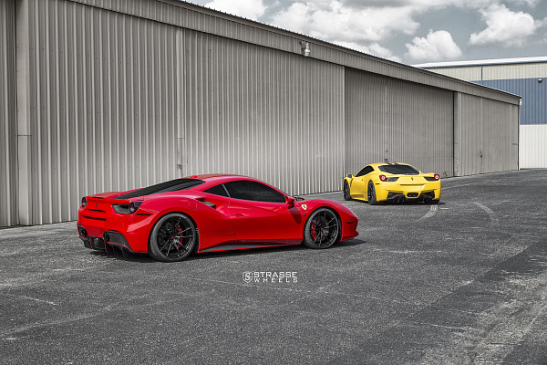 Фото дисков Strasse Wheels SV1 Deep Concave Monoblock Черный глянец на Ferrari 488