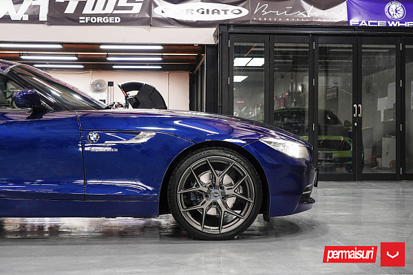 Фото дисков Vossen HF-5 Сатиновый графит на BMW Z4 (E89)