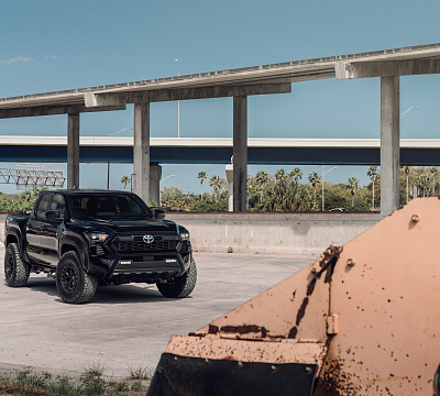 Фото дисков Vossen HFX-1 (6-Lug) на  Toyota Tacoma IV