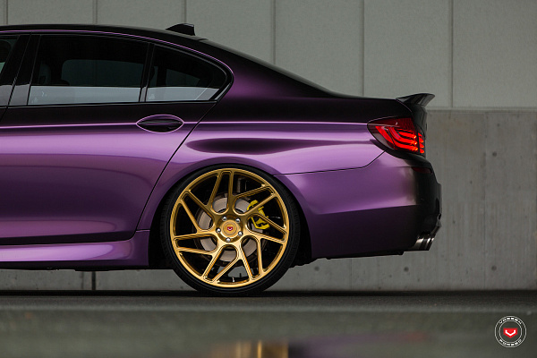 Фото дисков Vossen CG-209T Глянцевое золото на BMW 5/M5 (F10)