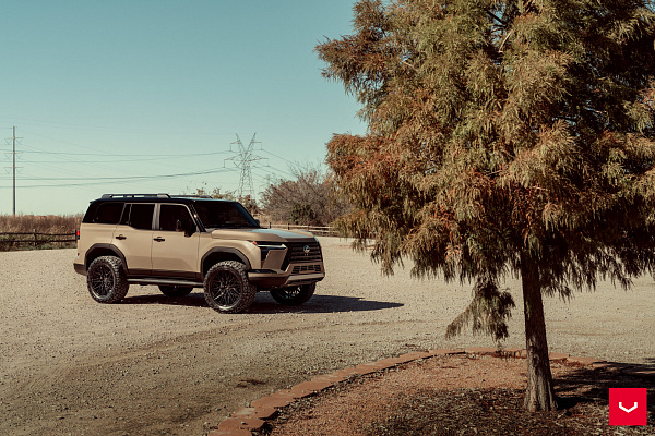 Фото дисков Vossen HF6-5 Черный глянец на Lexus GX III