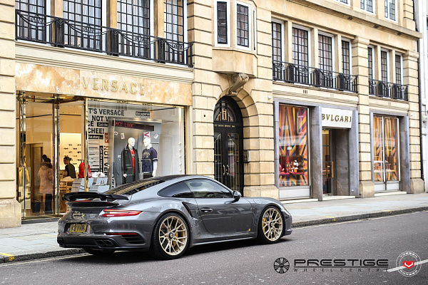 Фото дисков Vossen M-X3 Глянцевая шампань на Porsche 911 VII