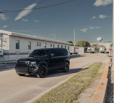 Фото дисков Vossen HFX-1 (5-Lug) на Land Rover Defender II