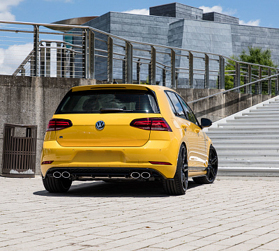 Фото дисков Vossen HF-1 на Volkswagen Golf VII