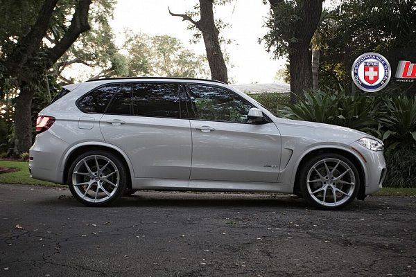 Фото дисков HRE P101 Глянцевый лак на BMW X5/X5 M (F15/F85)
