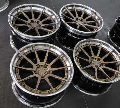 ADV.1 ADV10 Track Spec CS
