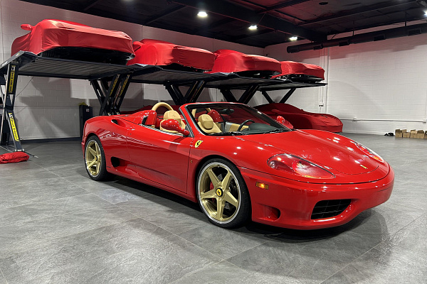 Фото дисков Giovanna Cinque Глянцевое золото на Ferrari 360