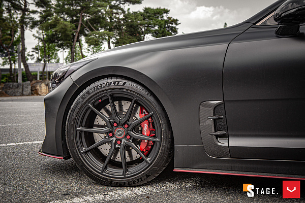 Фото дисков Vossen HF-3 Черный сатин на Kia Stinger