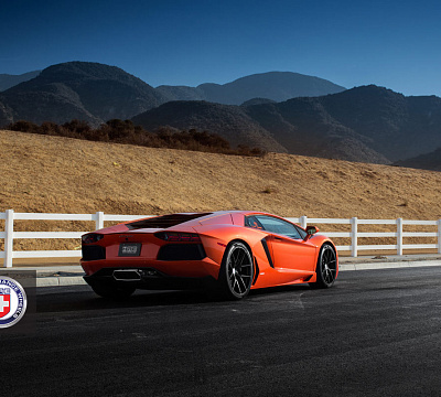 Фото дисков HRE P101 на Lamborghini Aventador