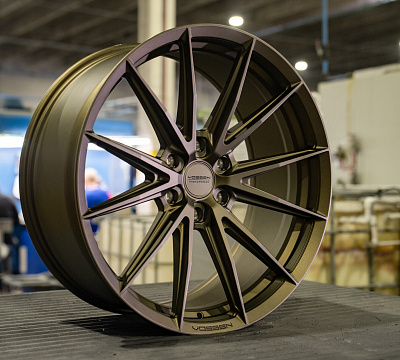 Vossen HFX-2 (6-Lug)