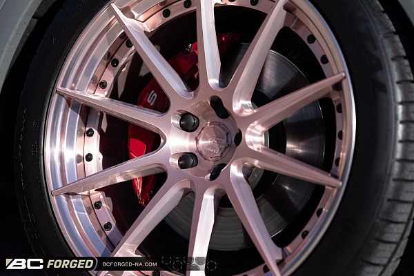 Фото дисков BC Forged HCS04 Другой цвет на Audi Q5 (FY)