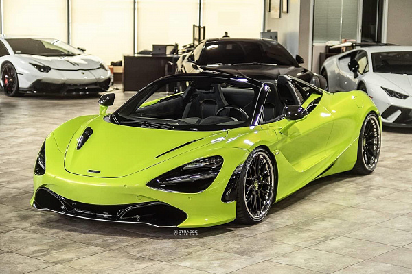 Фото дисков Strasse Wheels SV10M Deep Concave FS Черный глянец на McLaren 720S