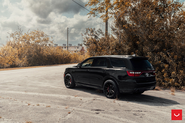 Фото дисков Vossen HF-3 Черный глянец на Dodge Durango III