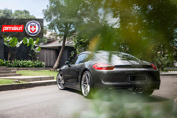 Фото дисков HRE P107 Глянцевый тонированный лак на Porsche Cayman II