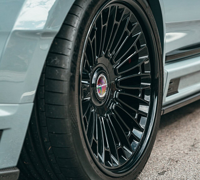 Фото дисков Brixton Forged LX01 на Rolls-Royce Cullinan