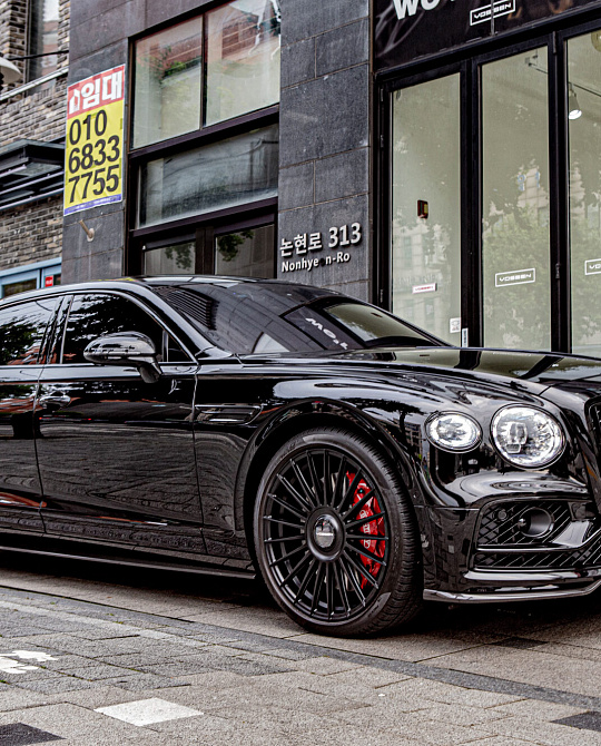 Фото дисков HF-8 Черный сатин на Bentley Flying Spur III