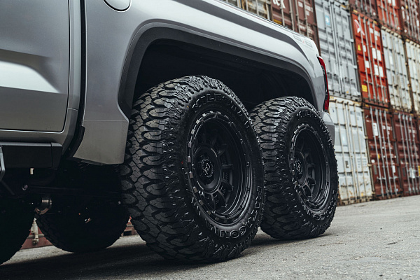 Toyota Tundra III