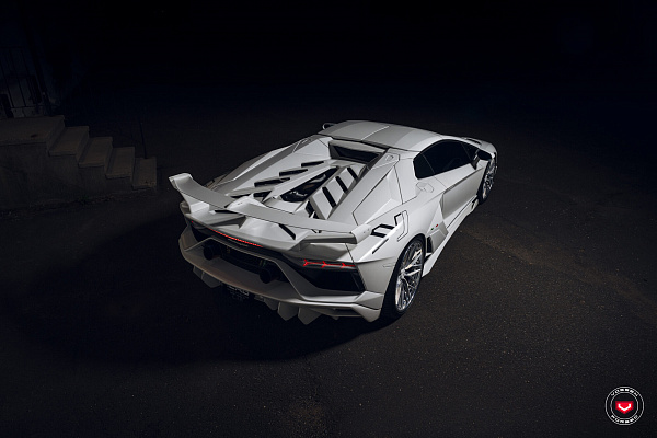 Lamborghini Aventador