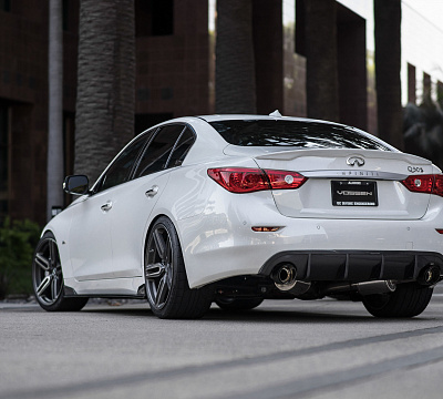 Фото дисков Vossen HF-1 на Infiniti Q50