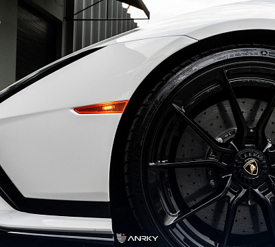 Фото дисков Anrky AN22 на Lamborghini Huracan