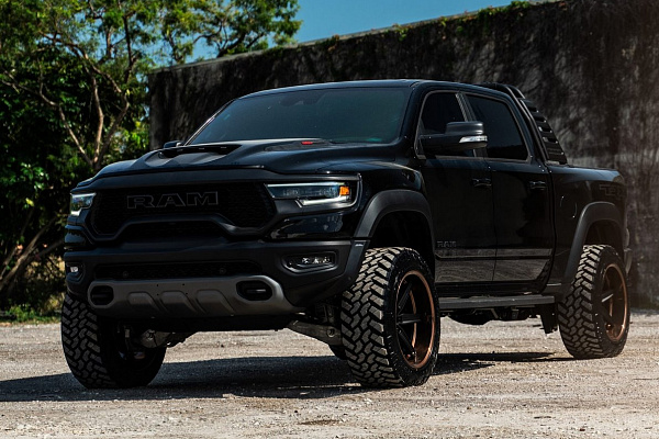 Фото дисков Anrky AN36-S Черный сатин на Ram 1500 V