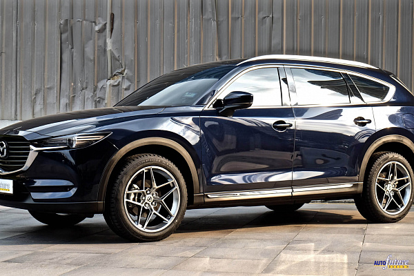Фото дисков HRE FF11 Серебро на Mazda CX-8