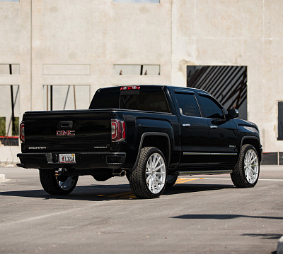 Фото дисков Vossen HF6-1 на GMC Sierra III