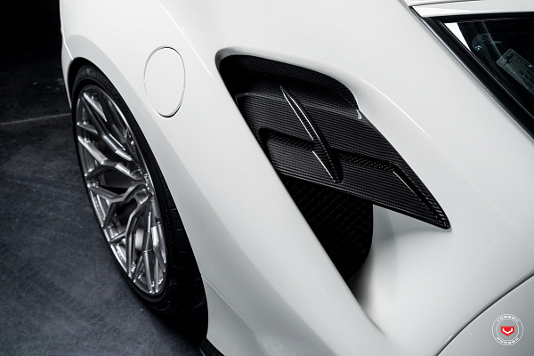 Фото дисков Vossen S17-01 Глянцевый тонированный лак на Ferrari 488