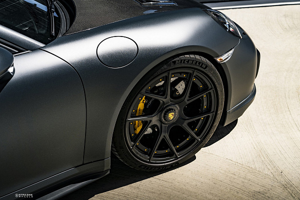 Фото дисков Strasse Wheels SM5RT Deep Concave Duoblock Черный сатин на Porsche 911 VII