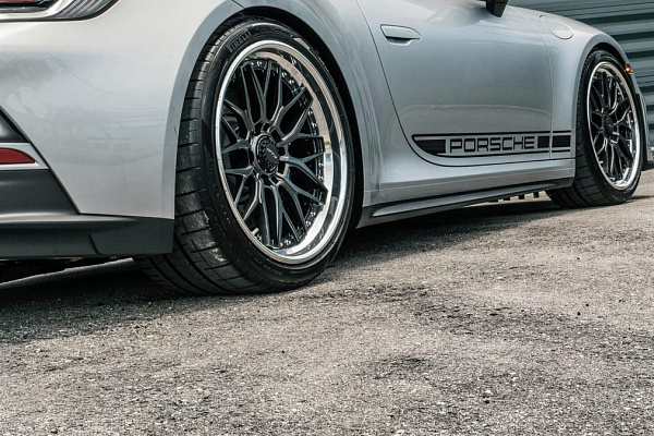 Фото дисков Anrky RS1 Глянцевый графит на Porsche 911 VIII