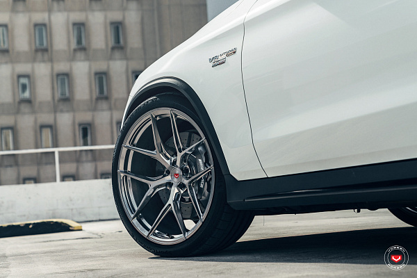 Фото дисков Vossen S21-01 Глянцевый лак на Mercedes-Benz GLC (X253, C253)
