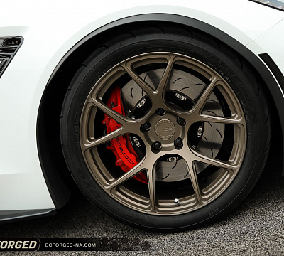 Фото дисков BC Forged RZ05 на Chevrolet Corvette C7