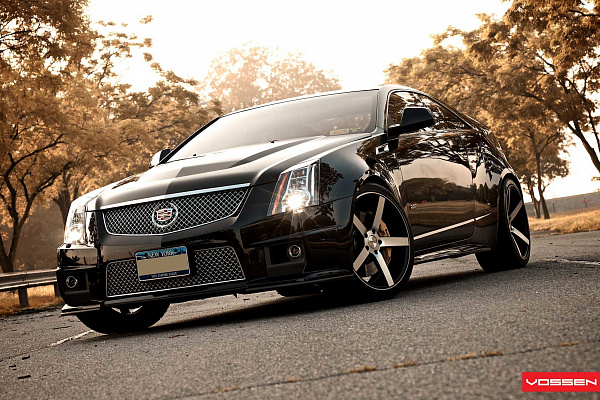 Фото дисков Vossen CV3 Алмазная проточка на Cadillac CTS II
