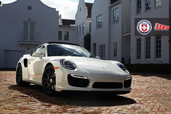 Фото дисков HRE P101 Черный сатин на Porsche 911 VII