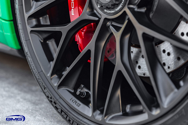 Фото дисков HRE P200 Черный сатин на Porsche 911 VII