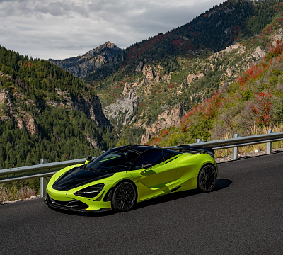 Фото дисков Strasse Wheels SV10M Deep Concave FS на McLaren 720S