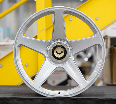 Vossen GEN-01