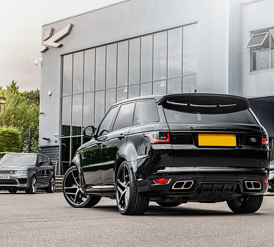Фото дисков Kahn Type 52 RS на Range Rover Sport II