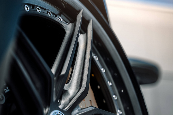 Фото дисков HRE S107SC Сатиновый темный лак на Porsche 911 VIII