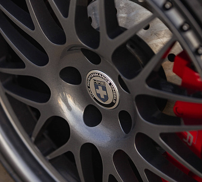 Фото дисков HRE 540 на Audi R8 (Typ 42)