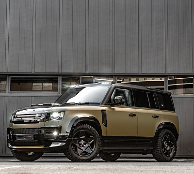 Фото дисков Kahn Mondial Retro на Land Rover Defender II
