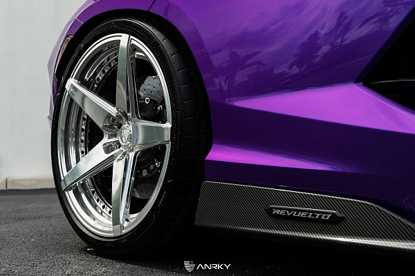 Фото дисков Anrky RS5.2 Полированный лак на Lamborghini Revuelto