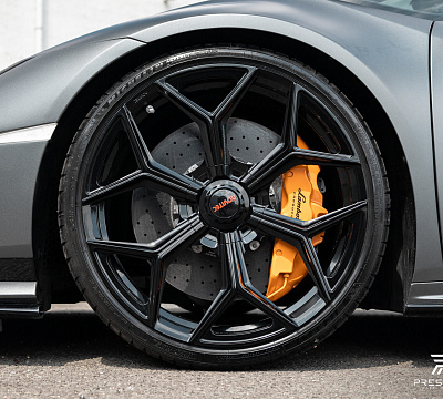 Фото дисков NOVITEC NL4 на Lamborghini Huracan